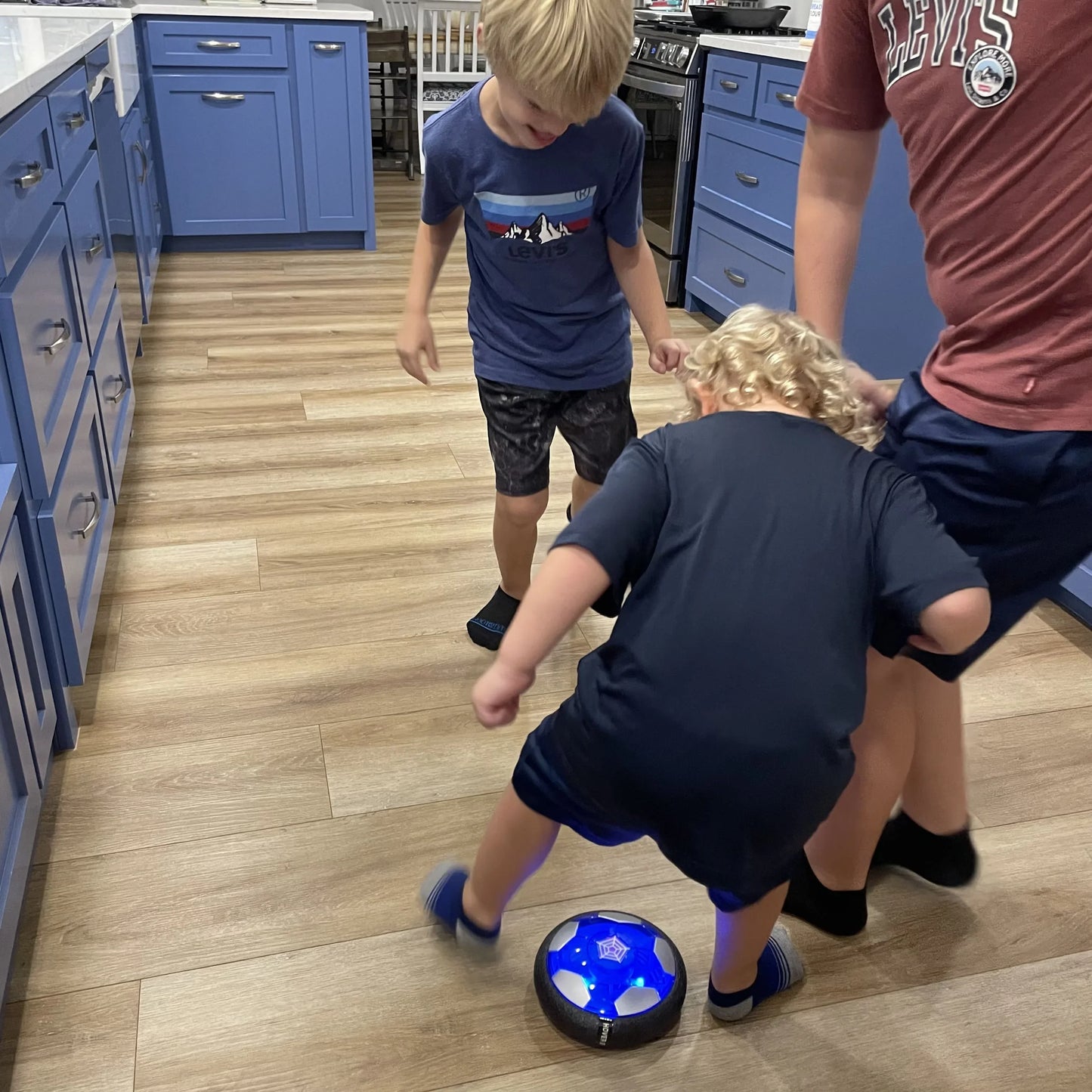 ⚽️Hover Fußball mit LED⚽️ – Sicherer Indoor-Spielspaß für Kinder